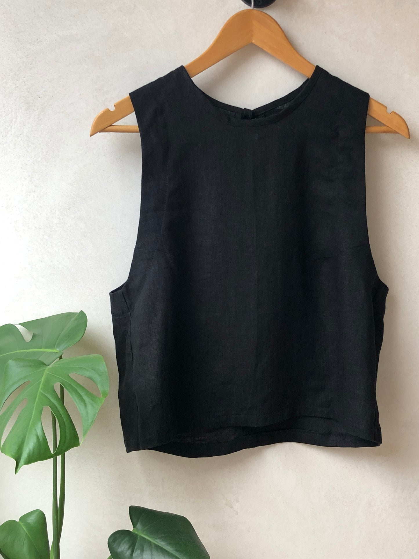 Tie Vest | Black Linen