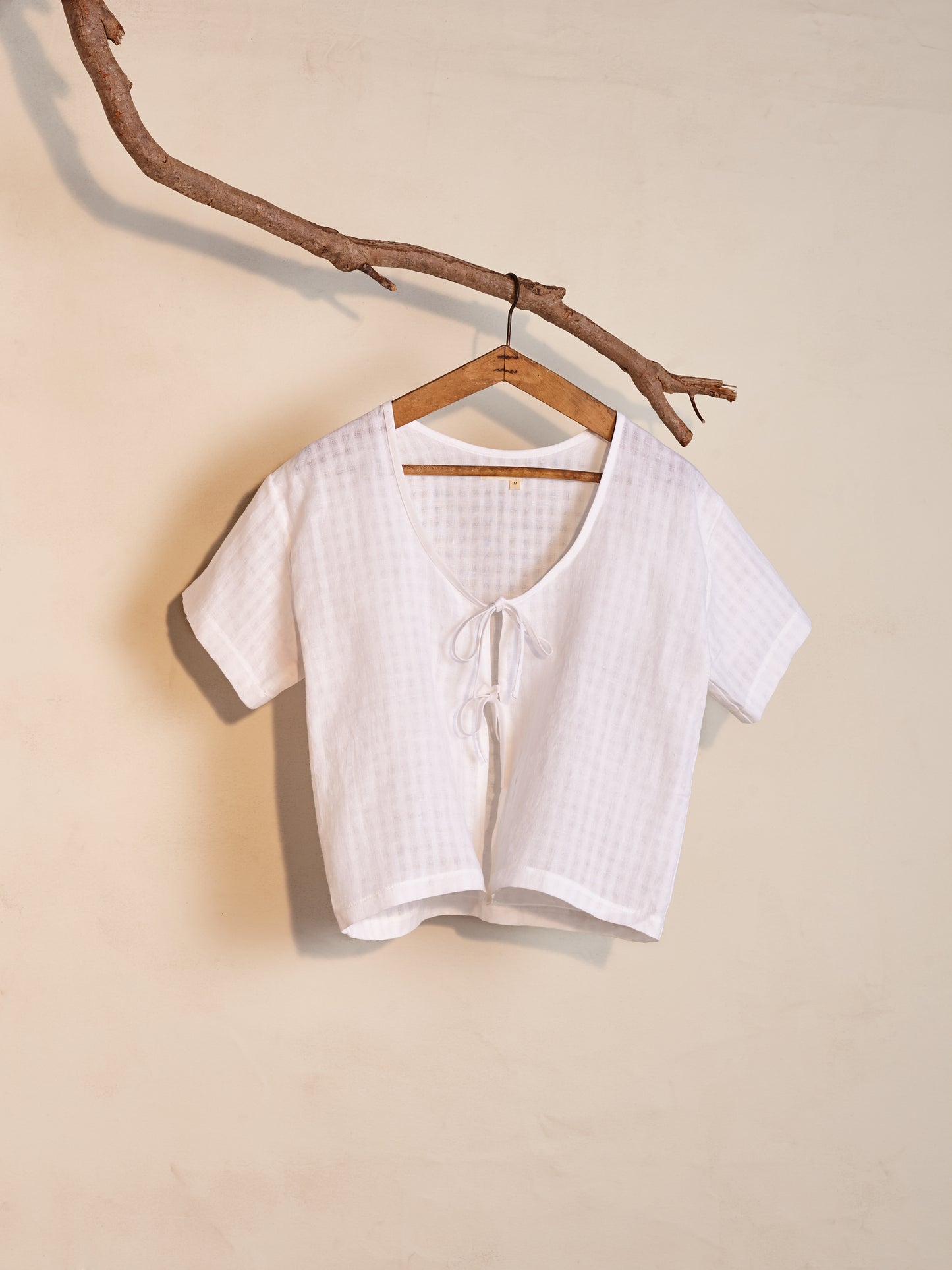Tie Tee | Textured White Linen