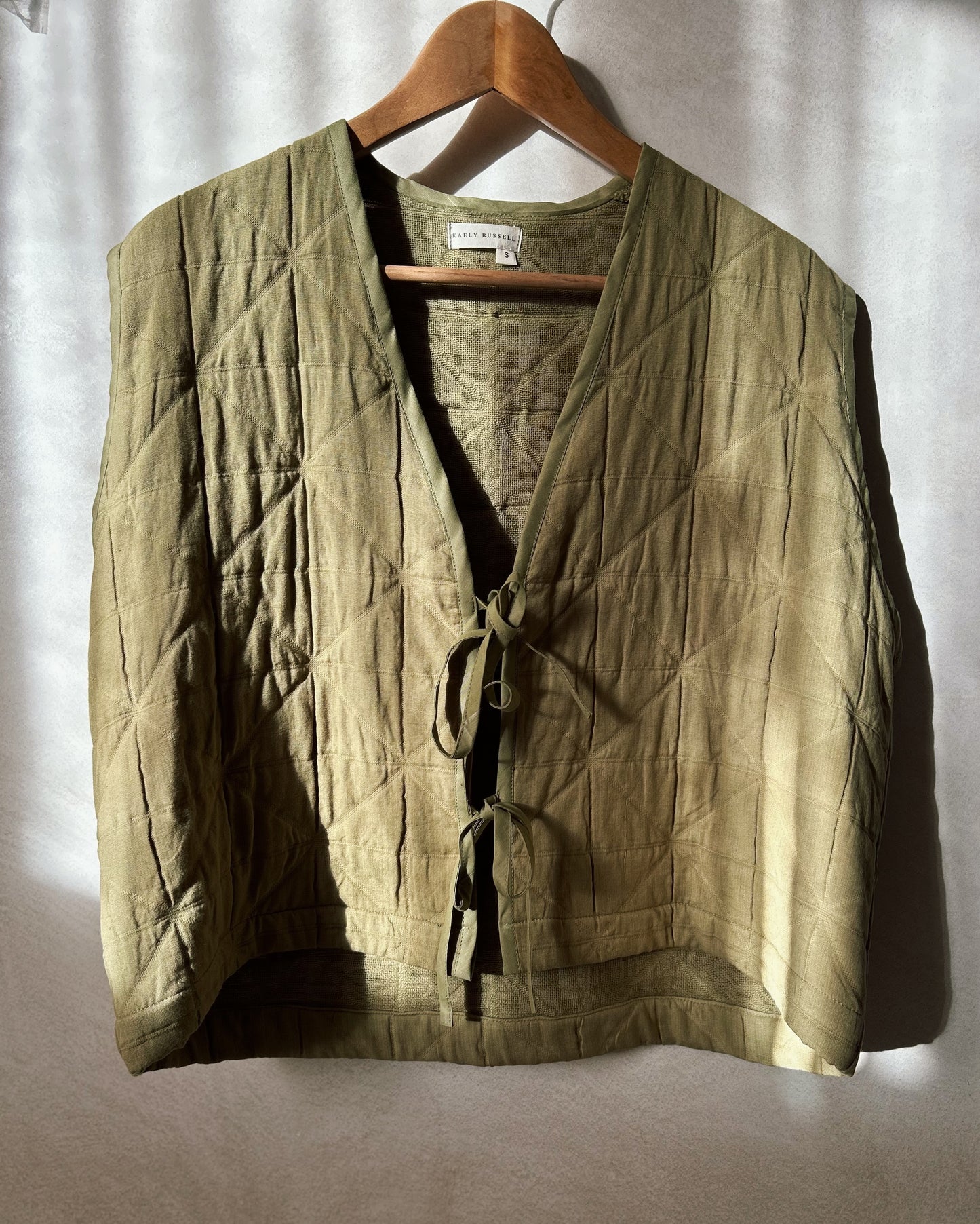 Quilted Tie Vest | Olive